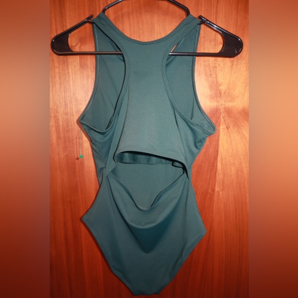 SEA GREEN COTTON RACER BODYSUIT SIZE SMALL - Picture 3 of 4